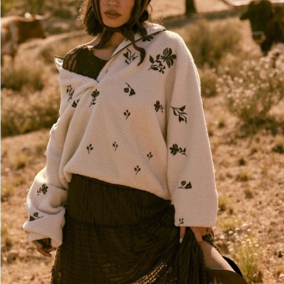 Cream Floral-Embroidered Fleece Pullover